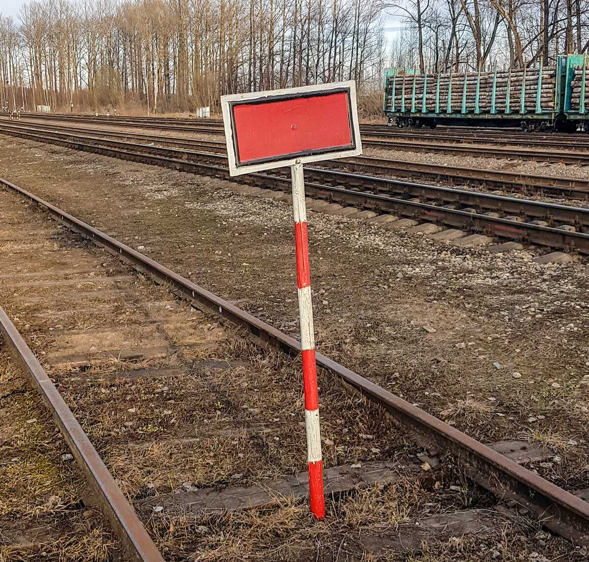 Постоянные сигнальные знаки [1972 - - инструкция по сигнализации на железных дорогах союза сср]