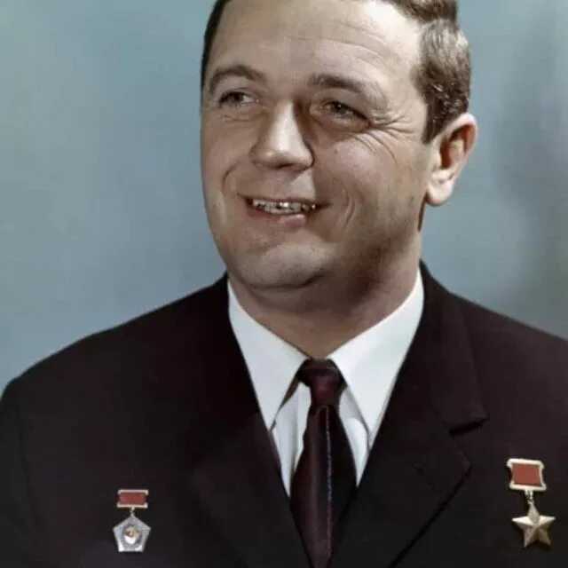 Космонавты ссср список по порядку