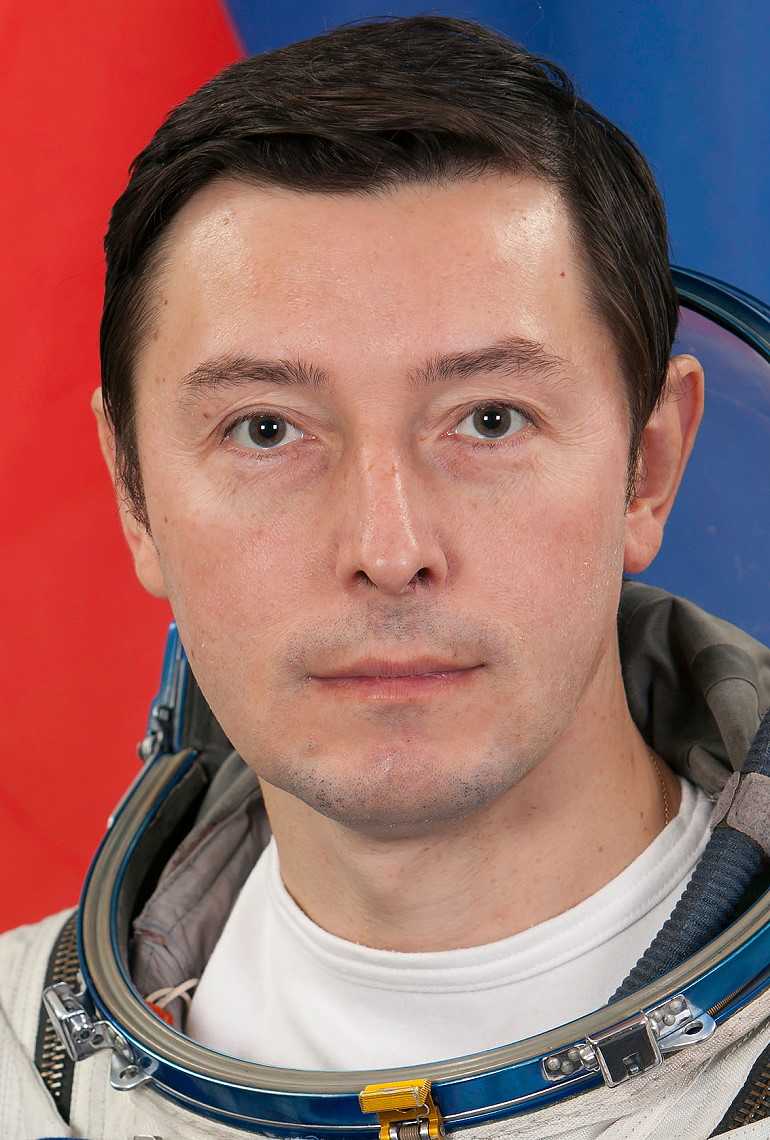 Космонавт ревин сергей николаевич