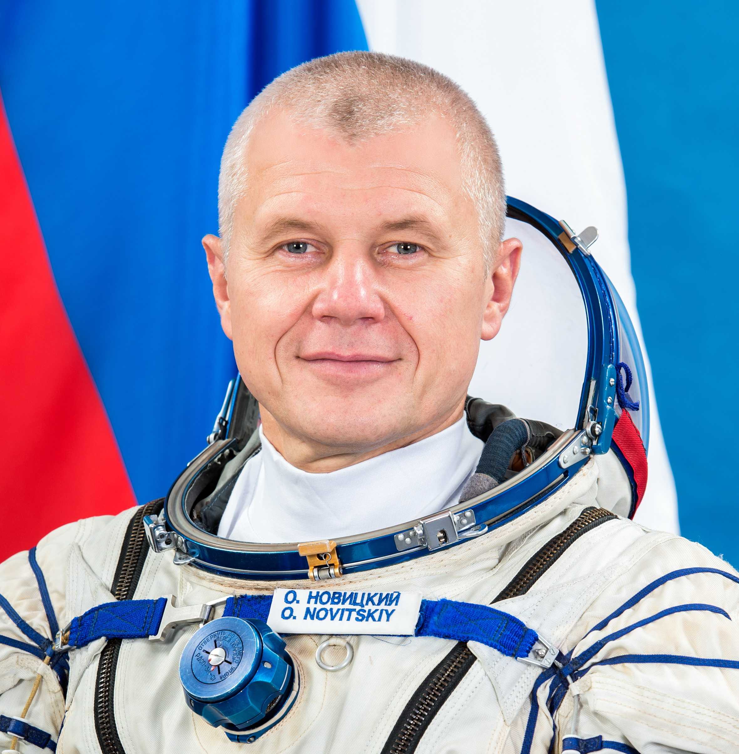 Космонавт новицкий олег викторович, биография | сайт про космос и вселенную