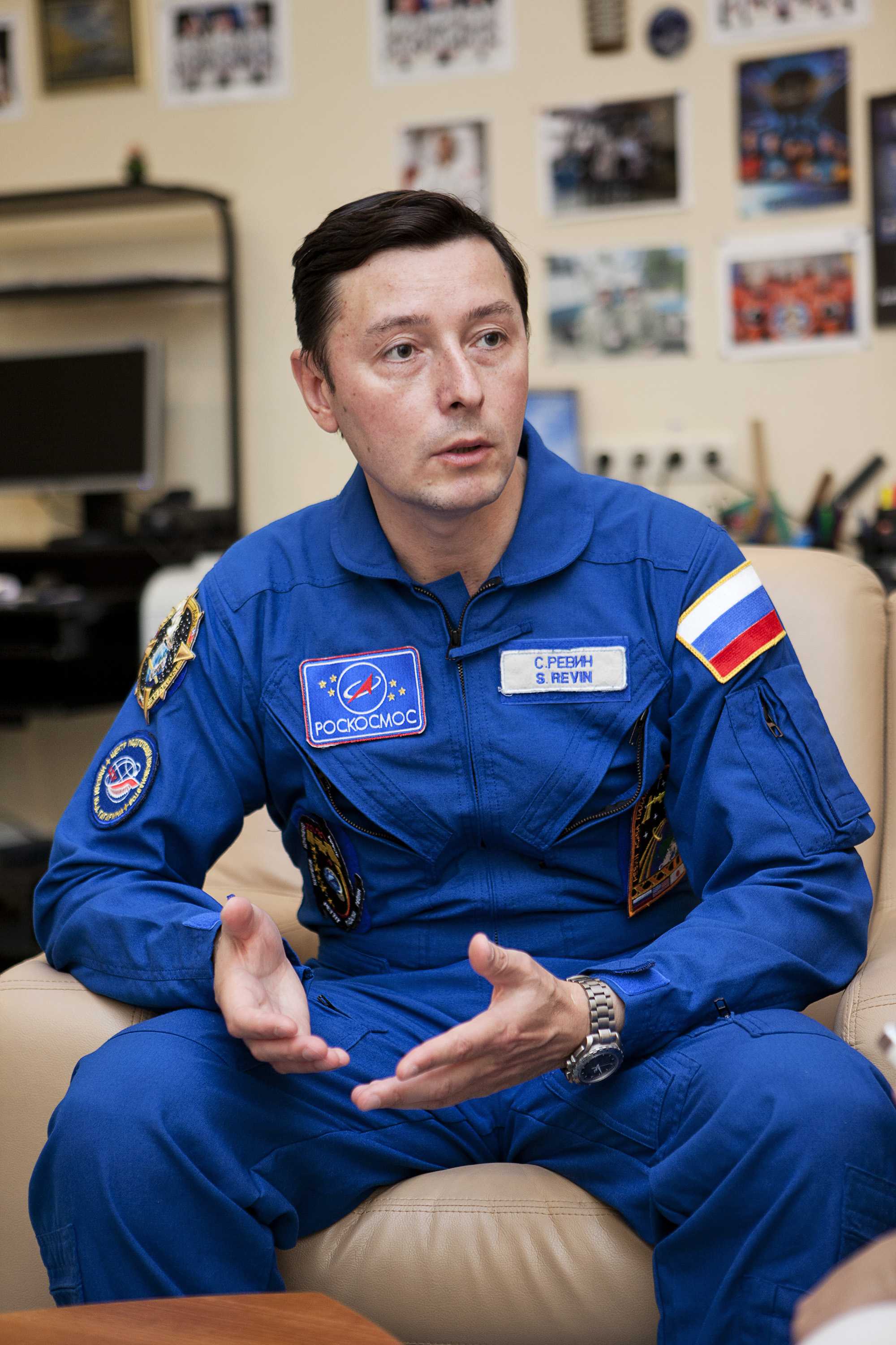 Космонавт ревин сергей николаевич биография